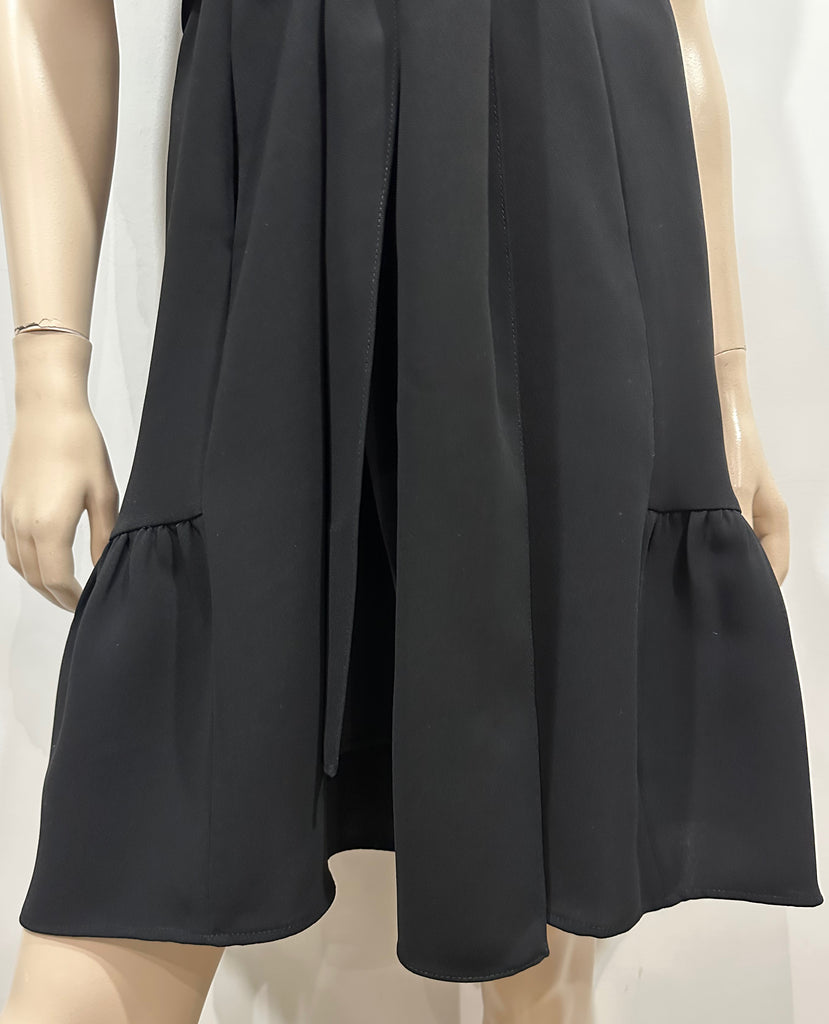 CH CAROLINA HERRERA Round Neck Sleeveless Tie Waist Pleated Hem Dress 2 UK6