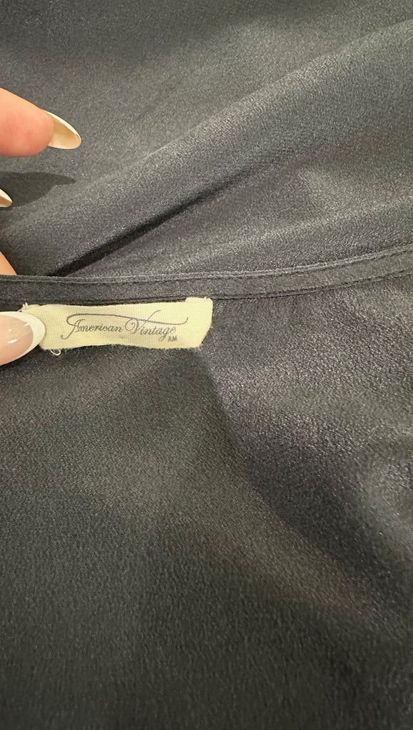 AMERICAN VINTAGE Midnight Blue Black 100% Silk Sleeveless Camisole Top S