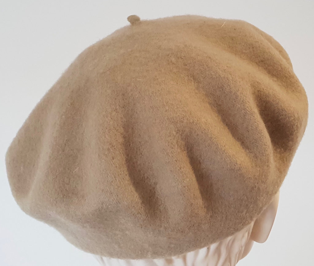 RADA ACCESSORI Made In Italy Beige 100% Wool Black Floral & Cream Pearl Beret M