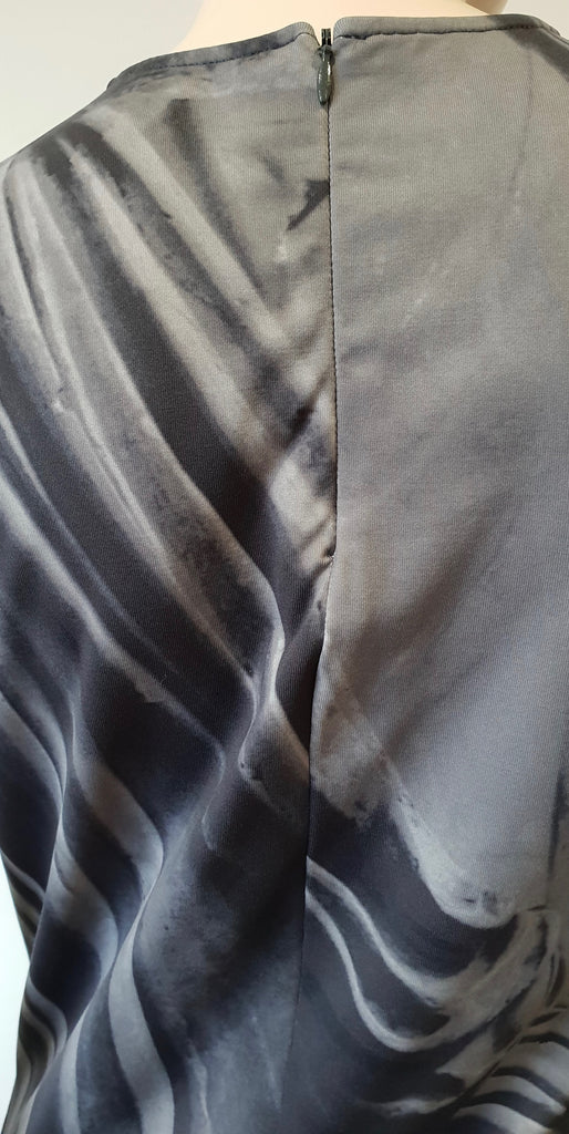 FELIPE OLIVERIA BAPTISTA Grey Black Abstract Print Fitted Stretch Bodycon Dress