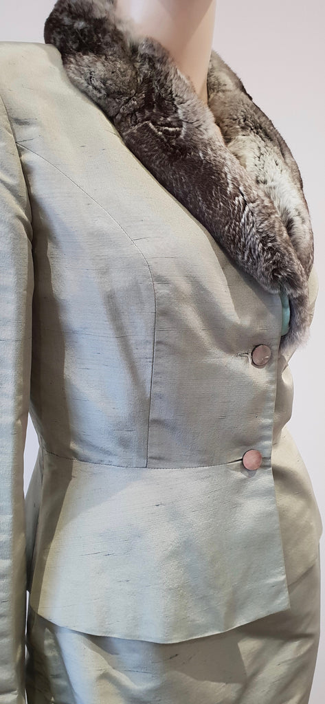 ANNA MOLINARI Pale Green Silk Grey Cream Fur Collar Jacket & Short Skirt Suit