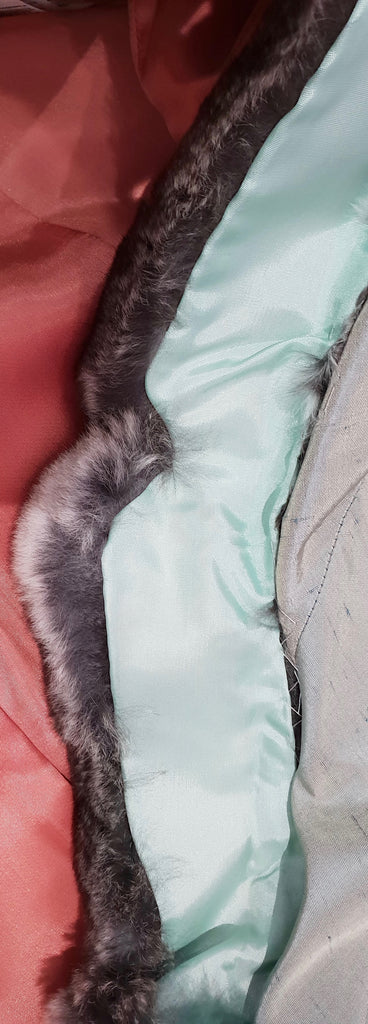 ANNA MOLINARI Pale Green Silk Grey Cream Fur Collar Jacket & Short Skirt Suit