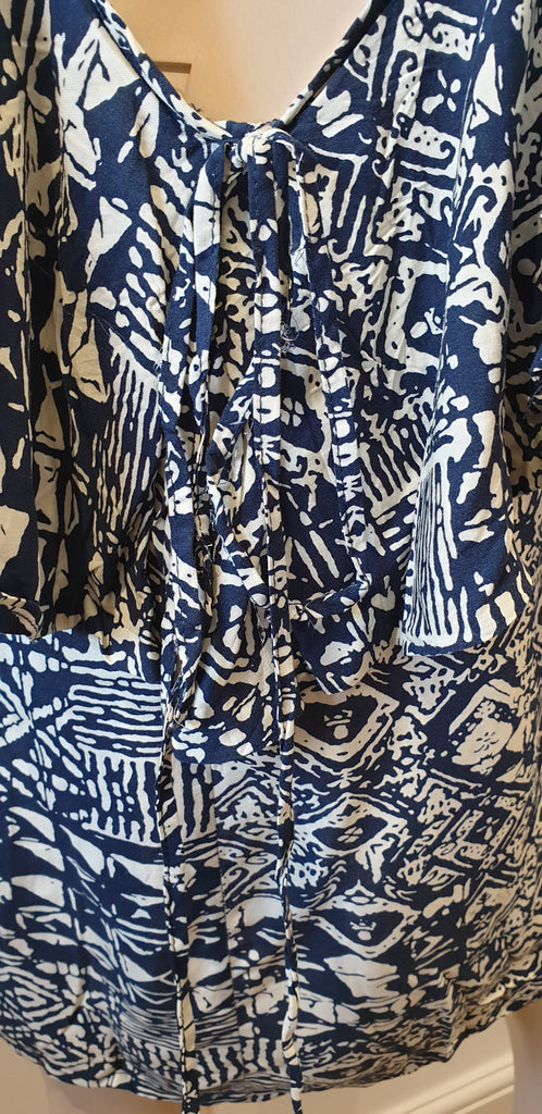 WILDWOOD Greece Navy & Cream Abstract Print Round Neck Low Back Mini Dress M