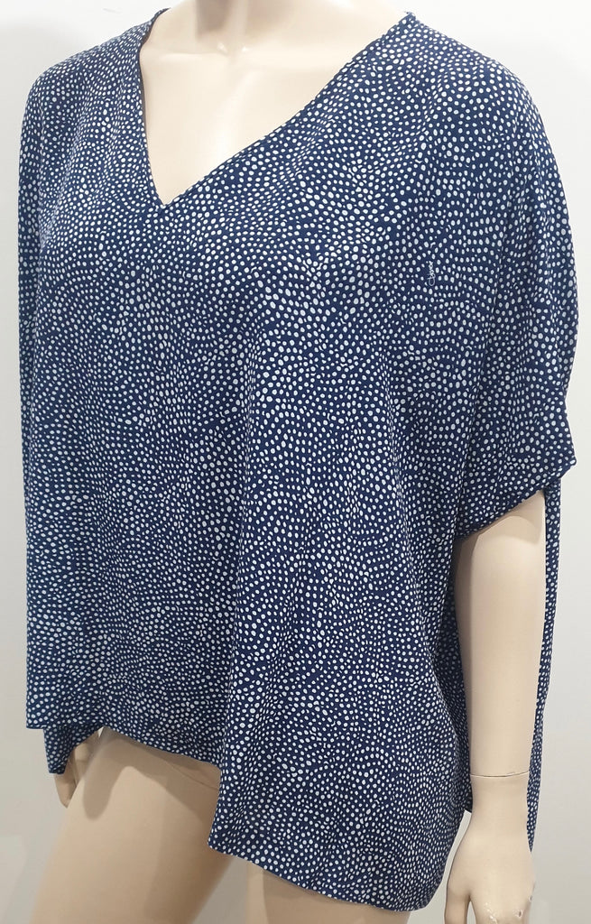 DIANE VON FURSTENBERG Navy Blue Silk Polka Dot V Neckline Tunic Blouse Top M