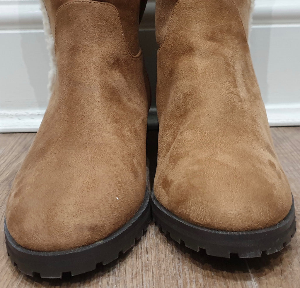 VANESSA WU Tan Suedette Cream Lining & Trim Casual Knee Boots EU40 UK7 NEW!