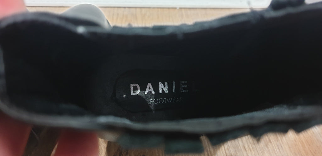 DANIEL LONDON Black Leather Elastic Panel Low Block Heel Ankle Boots EU37 UK4