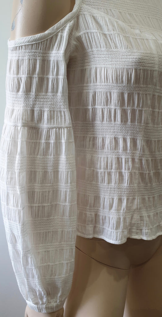 DONNA IDA Winter White Cotton High Neck Pleated Crinkle Fabric Fitted Blouse Top
