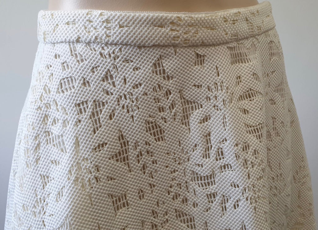 CAROLINA HERRERA White & Cream Cut Out Lined A-Line Flared Skirt 6 UK10