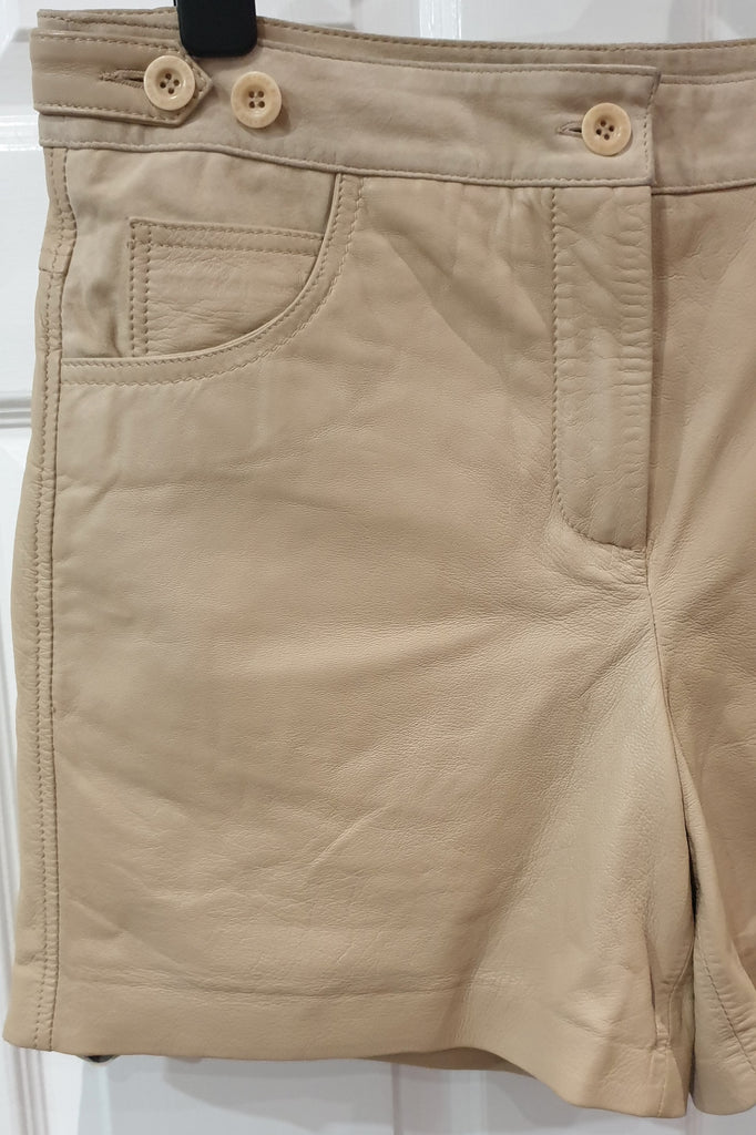 SEE BY CHLOE Beige Supersoft Lamb Leather & Suede Trim Casual Shorts I42; UK10