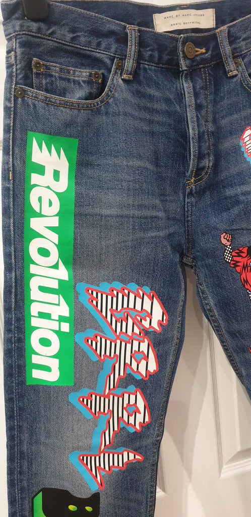 MARC BY MARC JACOBS Blue ANNIE 90s Era Graphic Printed Boyfriend Jeans Pants 26