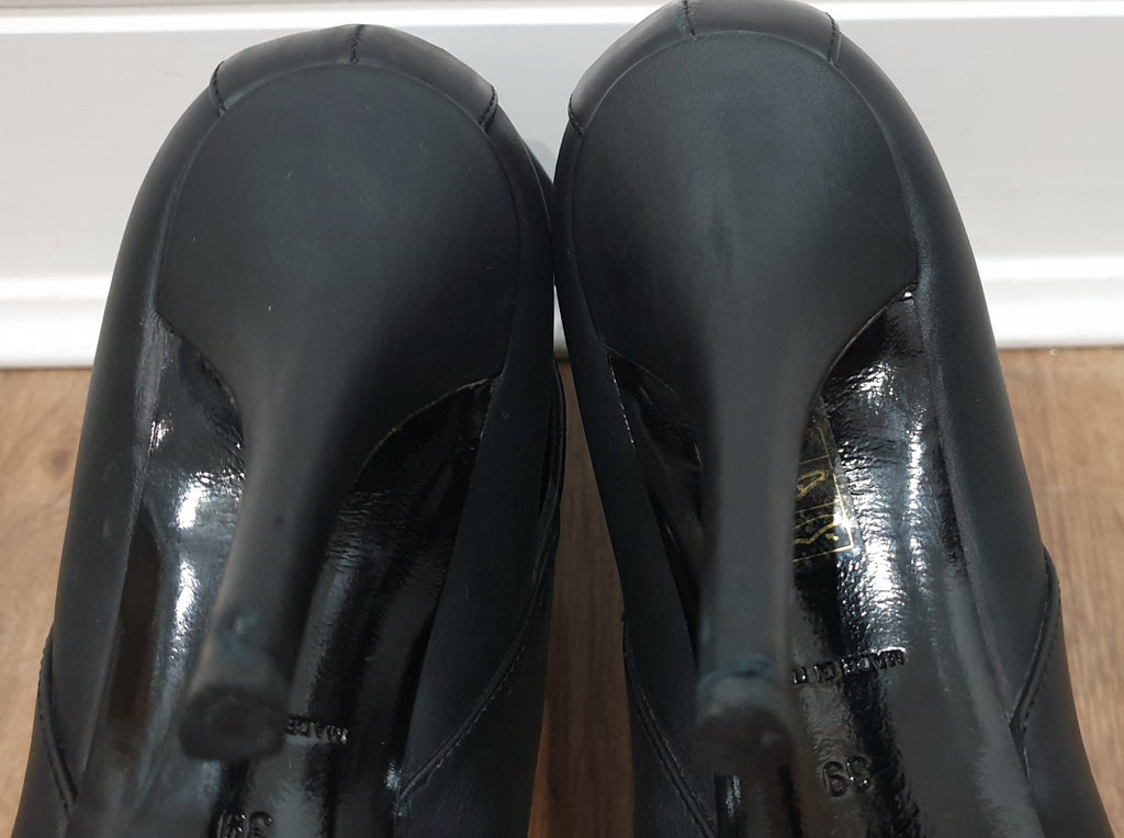 BALENCIAGA Black Leather Buckle Strap Detail High Stiletto Heel Ankle Boots 39 6