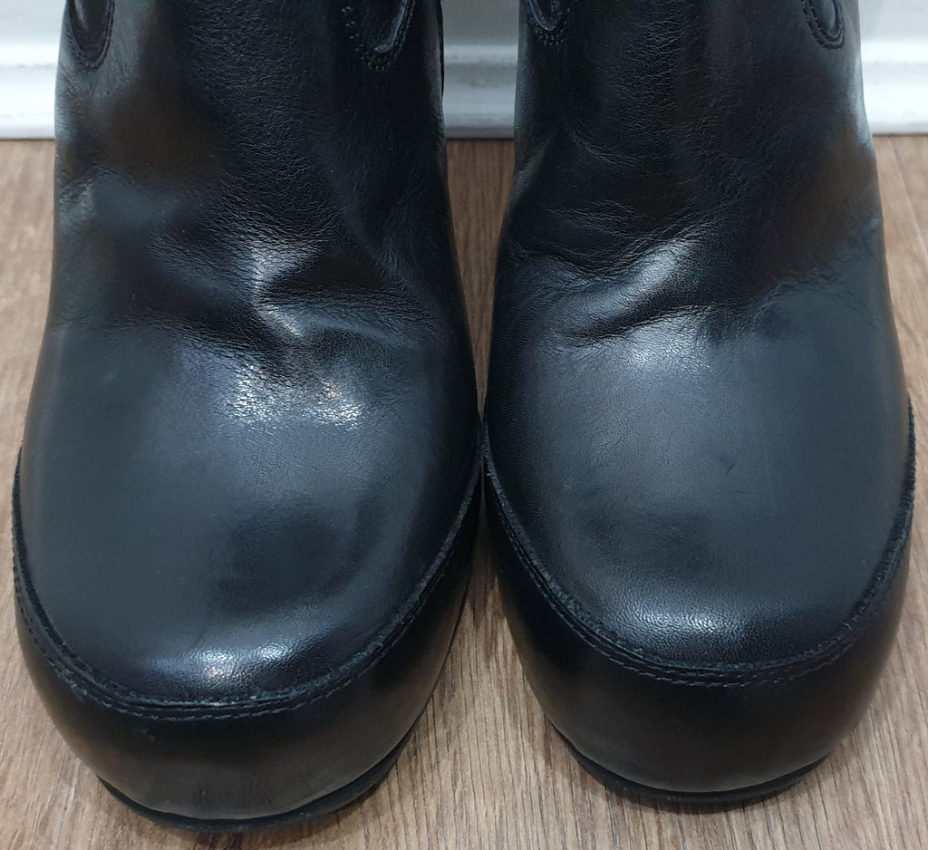 RICK OWENS Black Leather Round Toe Zip Fastened High Stiletto Heel Ankle Boots 39