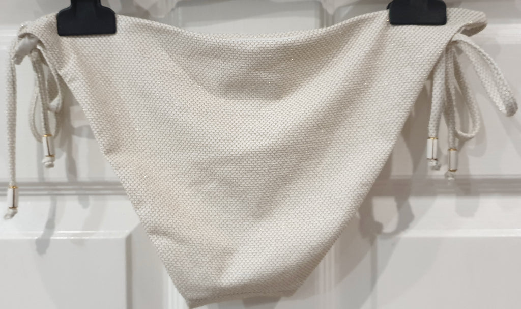 BONDI Cream & Gold Metallic Stitch Halter Neck Underwire Tie Top & Briefs M BNWT