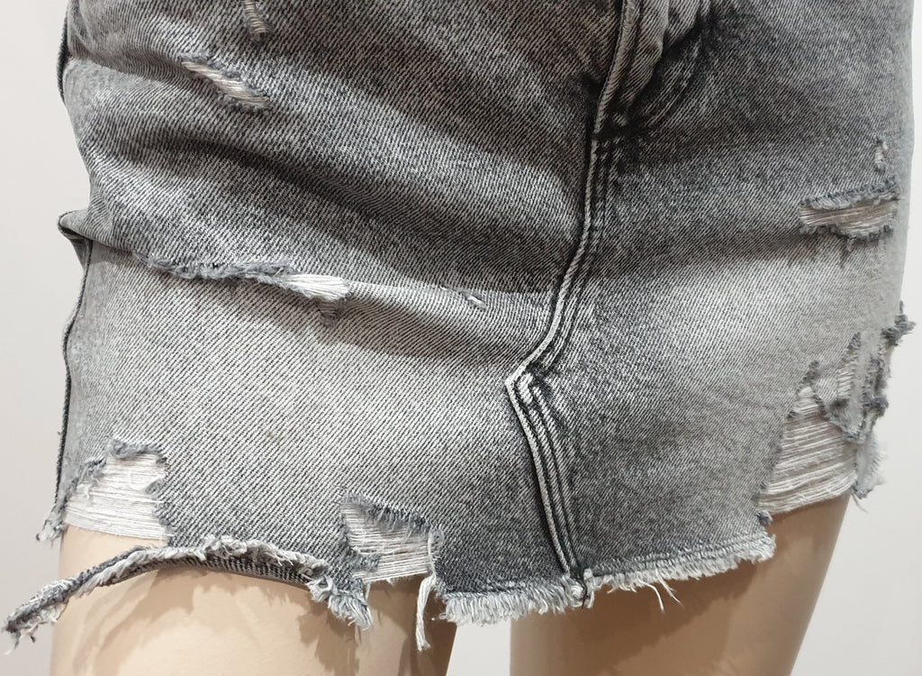 ZARA Women's Grey Distressed Ripped Faded Fray Short Length Denim Mini Skirt XS