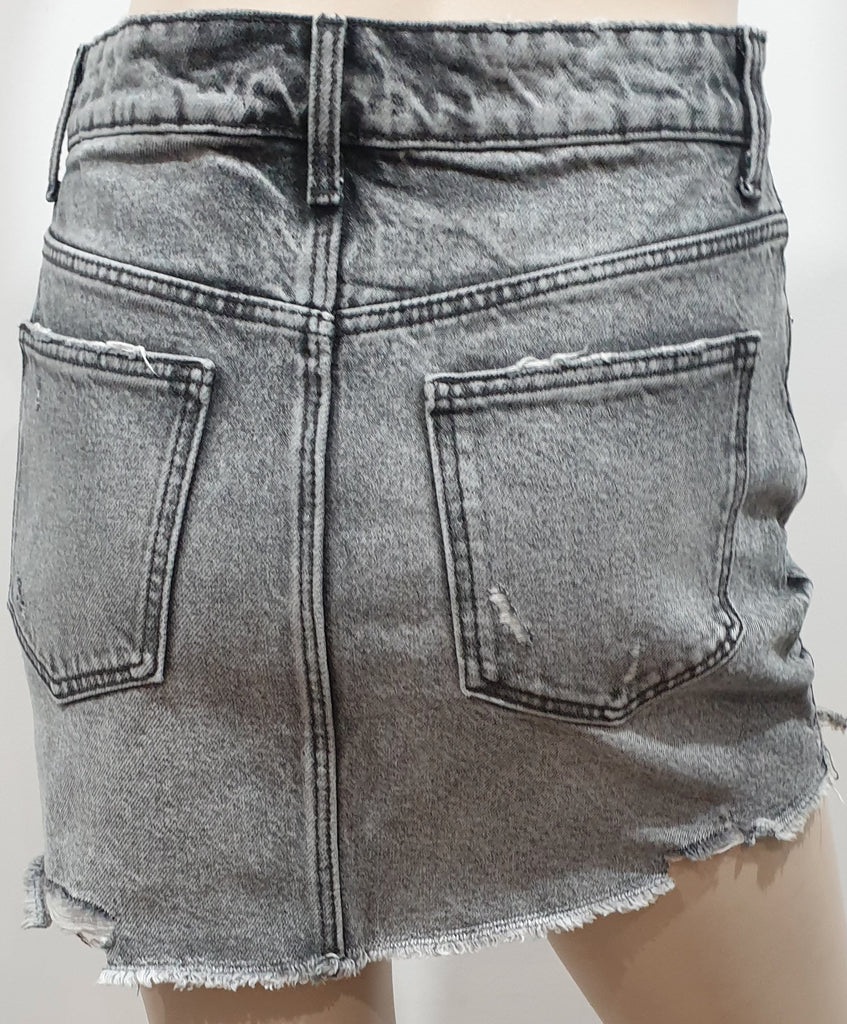 ZARA Women's Grey Distressed Ripped Faded Fray Short Length Denim Mini Skirt XS