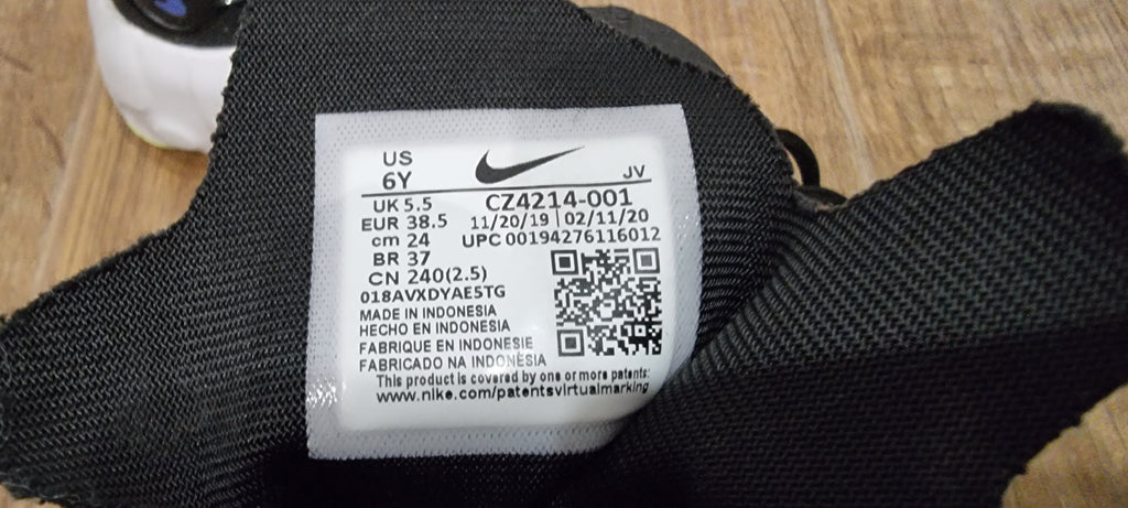 NIKE RENEW Women's Black Fabric Chunky Rubber Sole Sneakers Trainers UK5.5