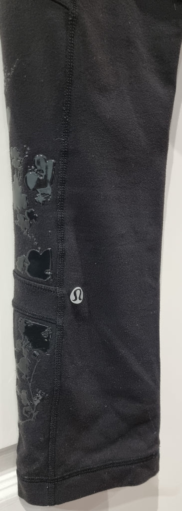 LULULEMON Black Rubberised Floral Print Activewear Yoga Capri Leggings Pants UK8