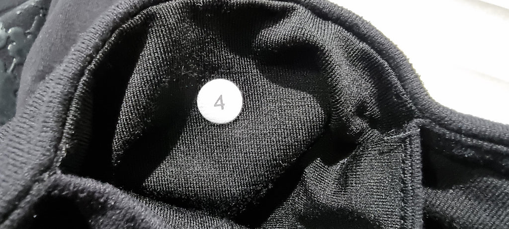 LULULEMON Black Rubberised Floral Print Activewear Yoga Capri Leggings Pants UK8