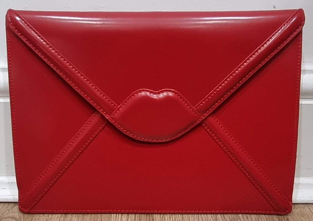 LULU GUINNESS Red Shined Leather CATHERINE Large Lips Envelope Clutch Bag