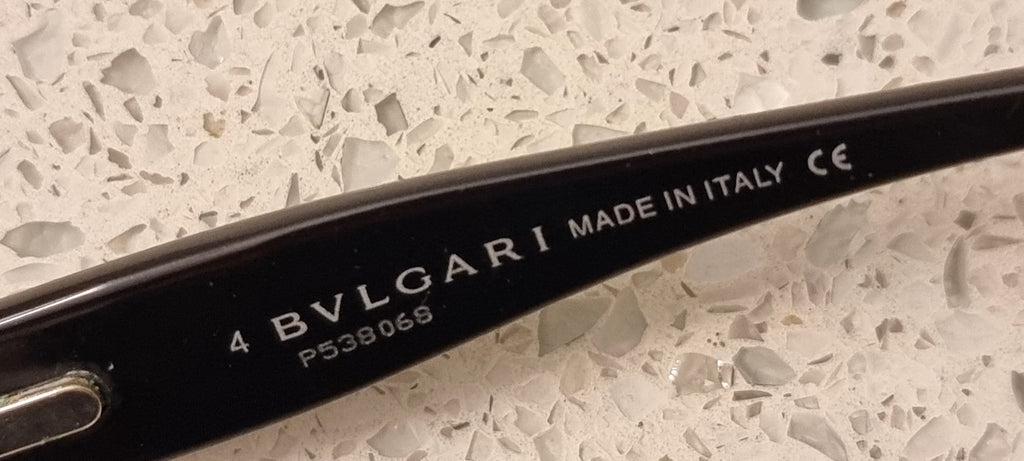 BVLGARI Made In Italy 830 501/11 Black Frame Branded Rectangular Sunglasses w Case