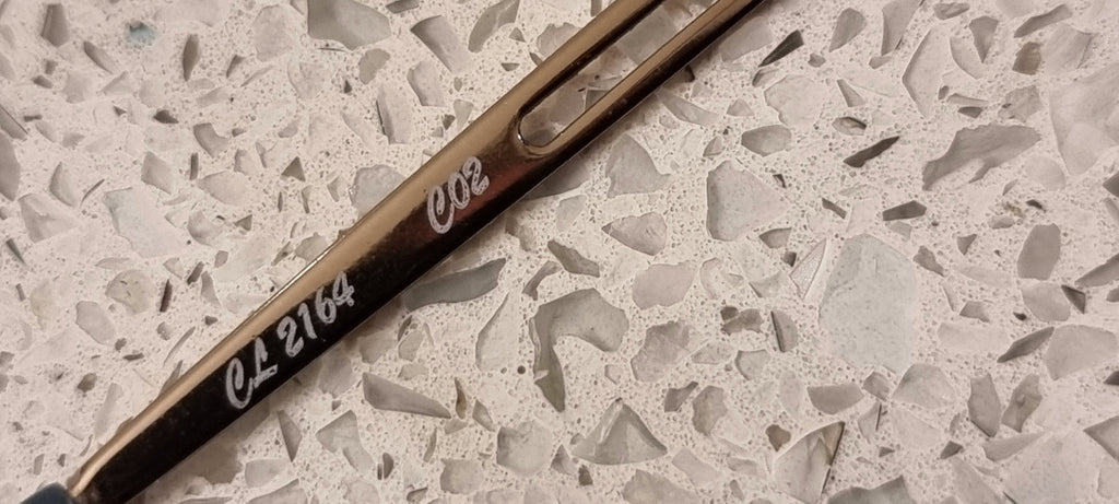 CHLOE Made In Italy Gold Rounded Frame Gradient Lens Branded Sunglasses w Case