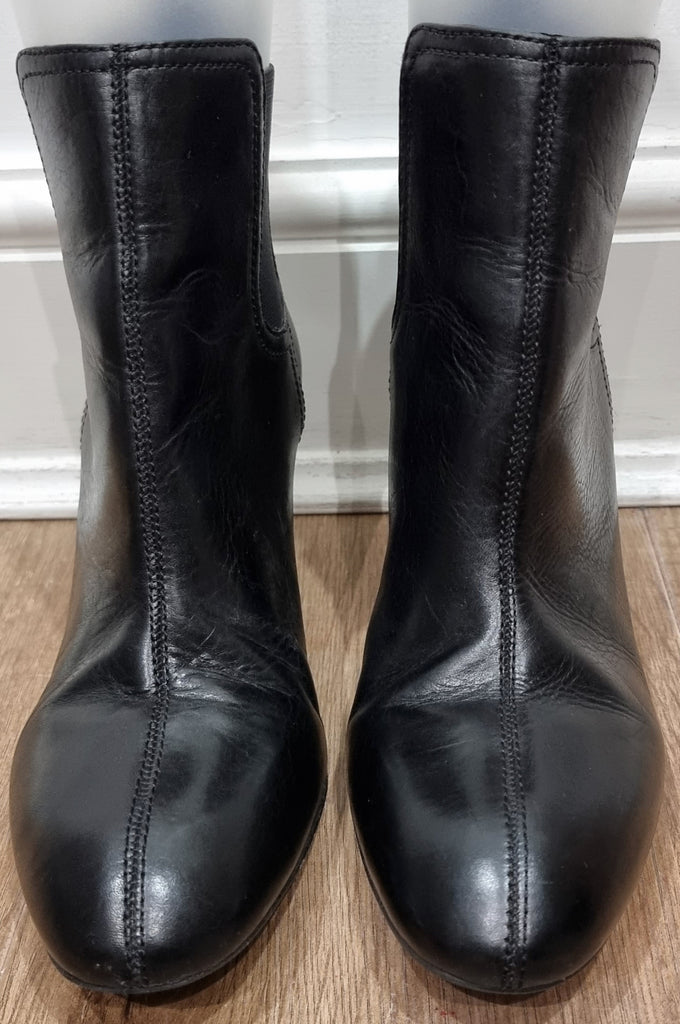 TORY BURCH Leather Round Toe Branded Rear Block Heel Ankle Boots 9M UK6.5