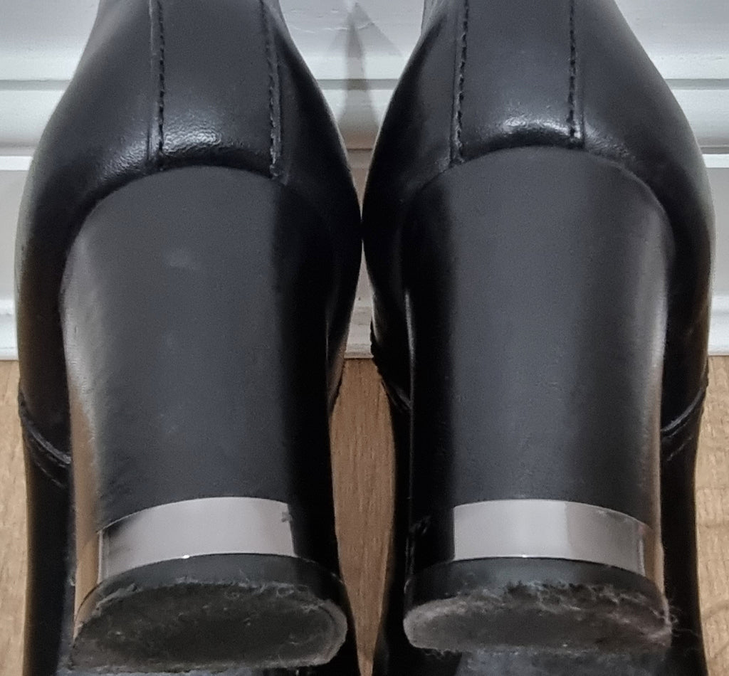 TORY BURCH Leather Round Toe Branded Rear Block Heel Ankle Boots 9M UK6.5