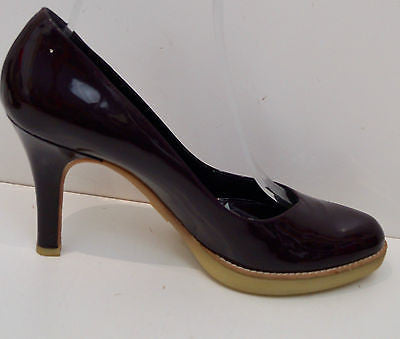GUCCI Purple Burgundy Vernice Diamond Patent Leather High Platform Court Shoes