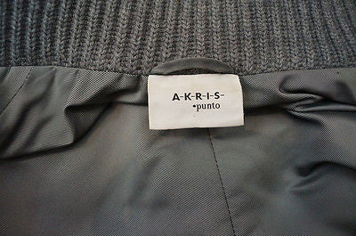 AKRIS PUNTO Grey Sheen Jacket With Wool Ribbed Sleeves & Collar Sz:40; UK12;