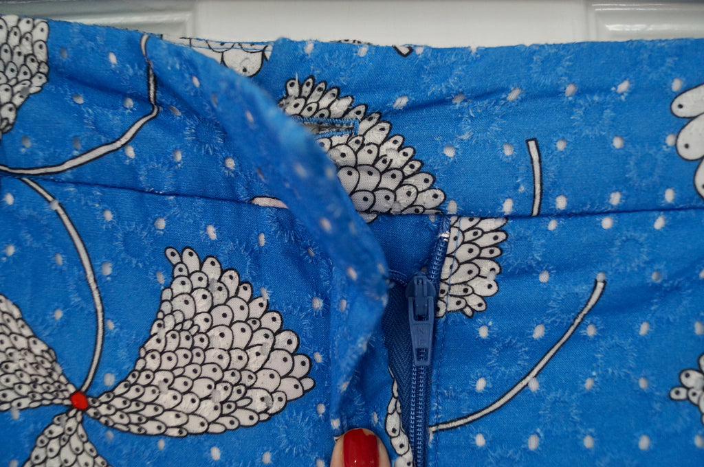 PAUL & JOE Royal Blue Cotton Floral Print Tapered Capri Crop Trousers Pants UK14