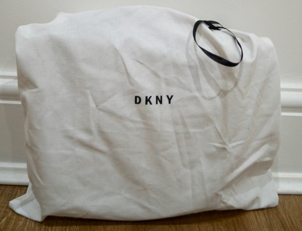 DKNY Cream Beige Quilted Leather Gold Tone Branded Detachable Shoulder Strap Bag