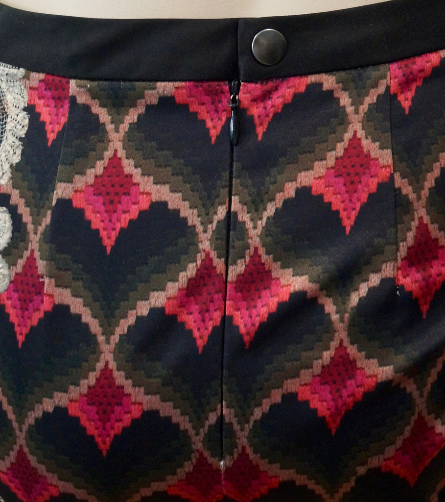 EMMA COOK Womens Red Pink Green Heart Print Lace Detail Formal Pencil Skirt UK10