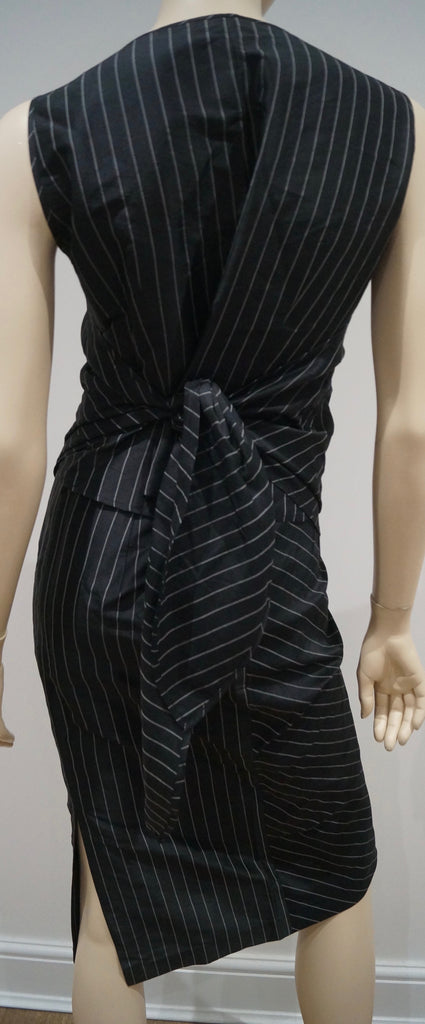 JASMINE Black & Grey Stripe Silk Wrap Sleeveless Tie Top Knee Length Skirt Suit