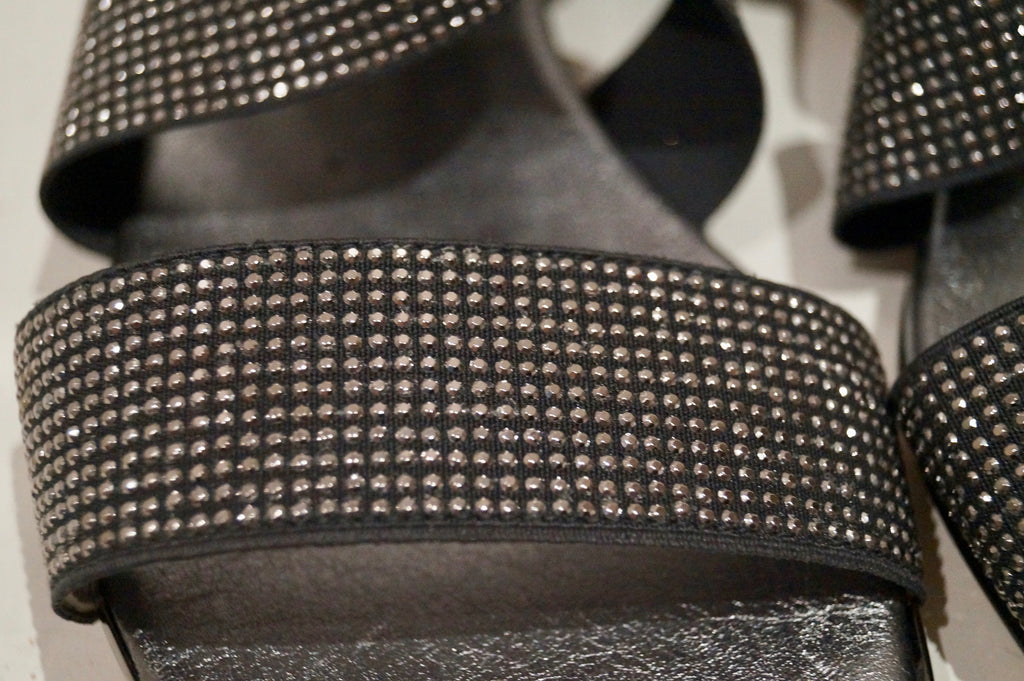 DIAMOND COLLECTION STUART WEITZMAN Silver Grey Diamante Strappy Flat Sandals 5.5