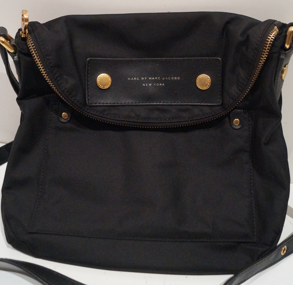 MARC BY MARC JACOBS Black Fabric Leather Gold Tone Zipper Branded Shoulder Bag