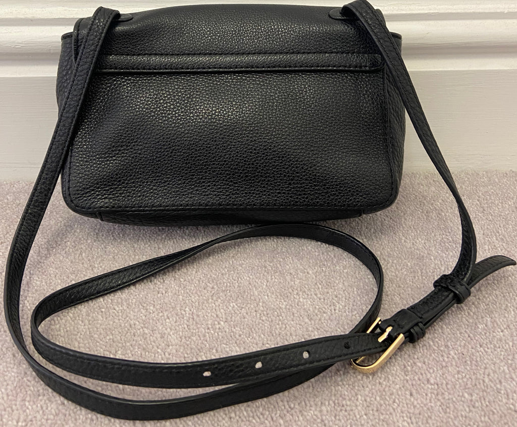 TORY BURCH Black Pebbled Leather Branded Flap Over Fastened Lined Shoulder Bag