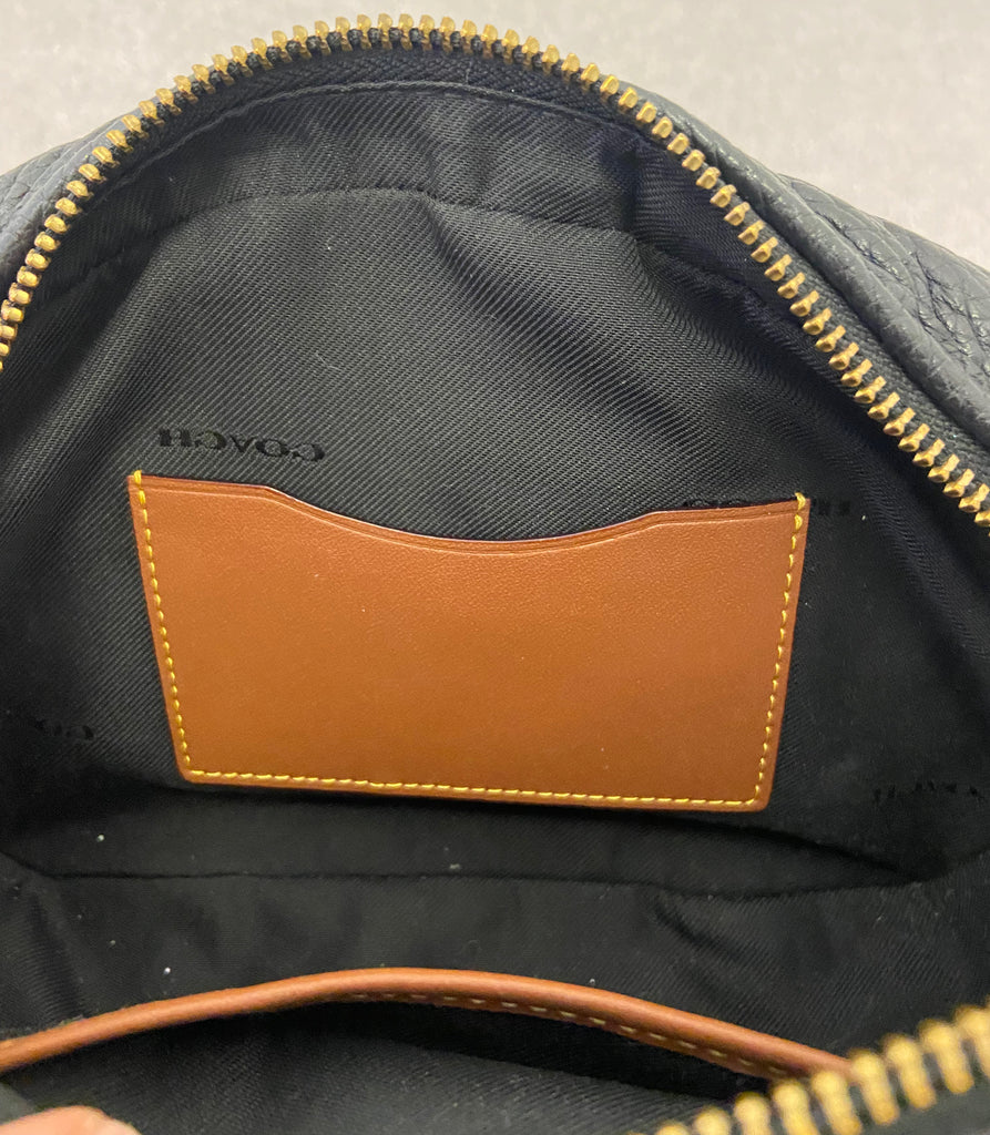 COACH Black Oval Pebbled Leather Zip Fastened Shoulder Bag / Clutch w Dust Bag