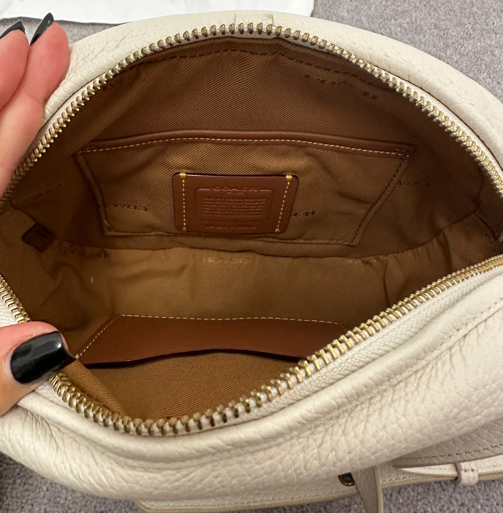 COACH Cream Oval Pebbled Leather Zip Fastened Shoulder Bag / Clutch w Dust Bag