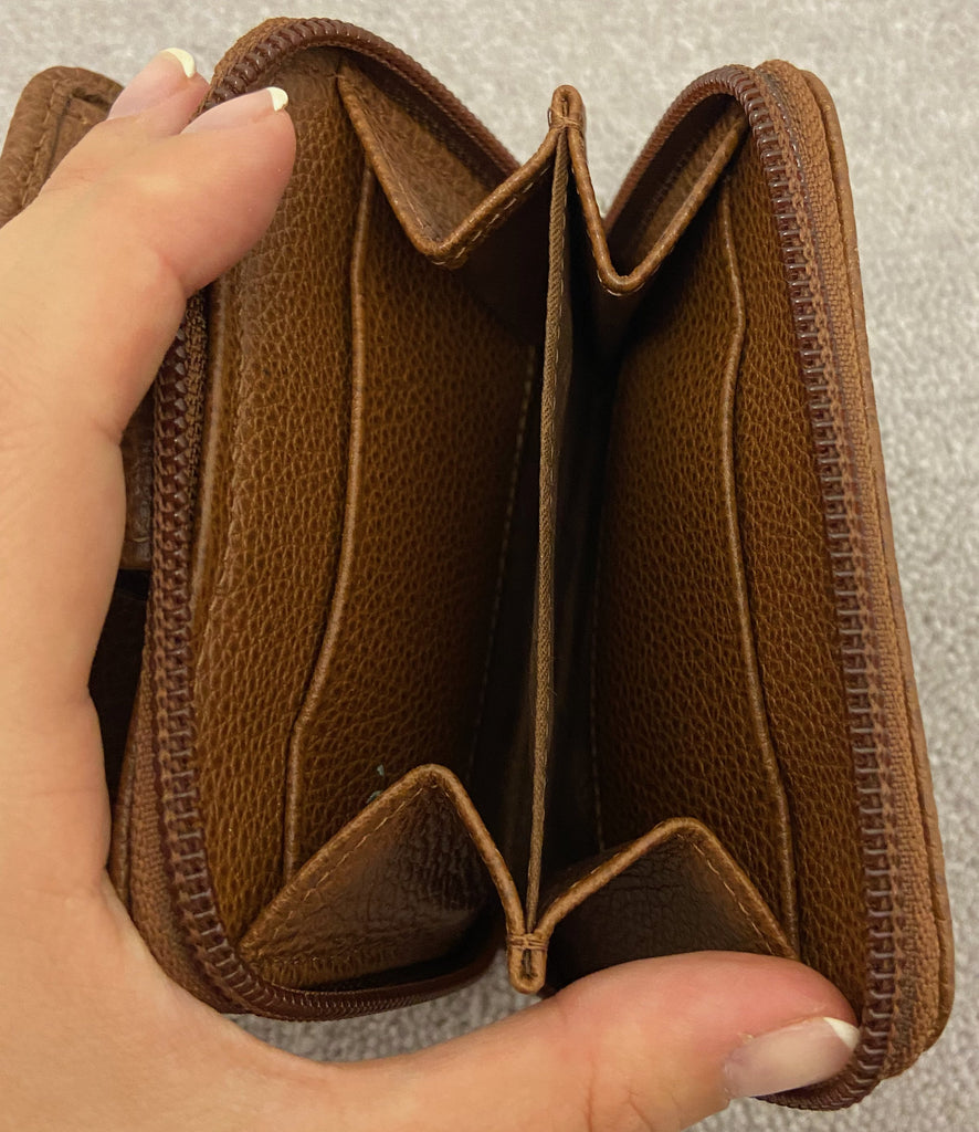 RUSSELL & BROMLEY Nude Beige Shined Leather Tassel Slip On Loafer Shoes EU38