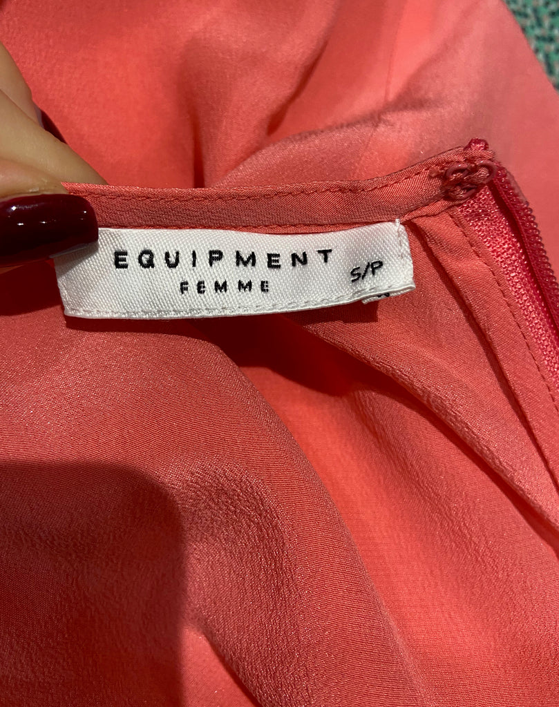 EQUIPMENT FEMME Coral Pink 100% Silk Round Neck Sleeveless Cami Blouse Top S/P