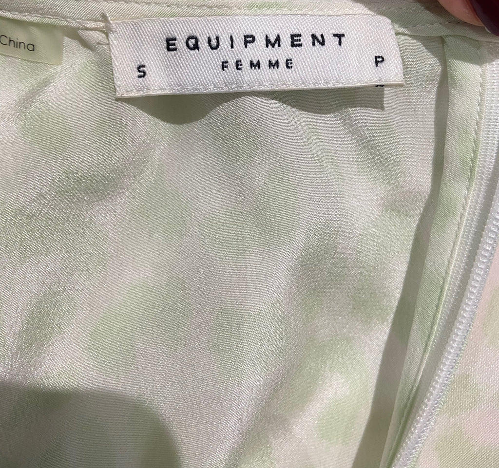 EQUIPMENT FEMME Cream & Green Silk Round Neck Sleeveless Cami Blouse Top S/P