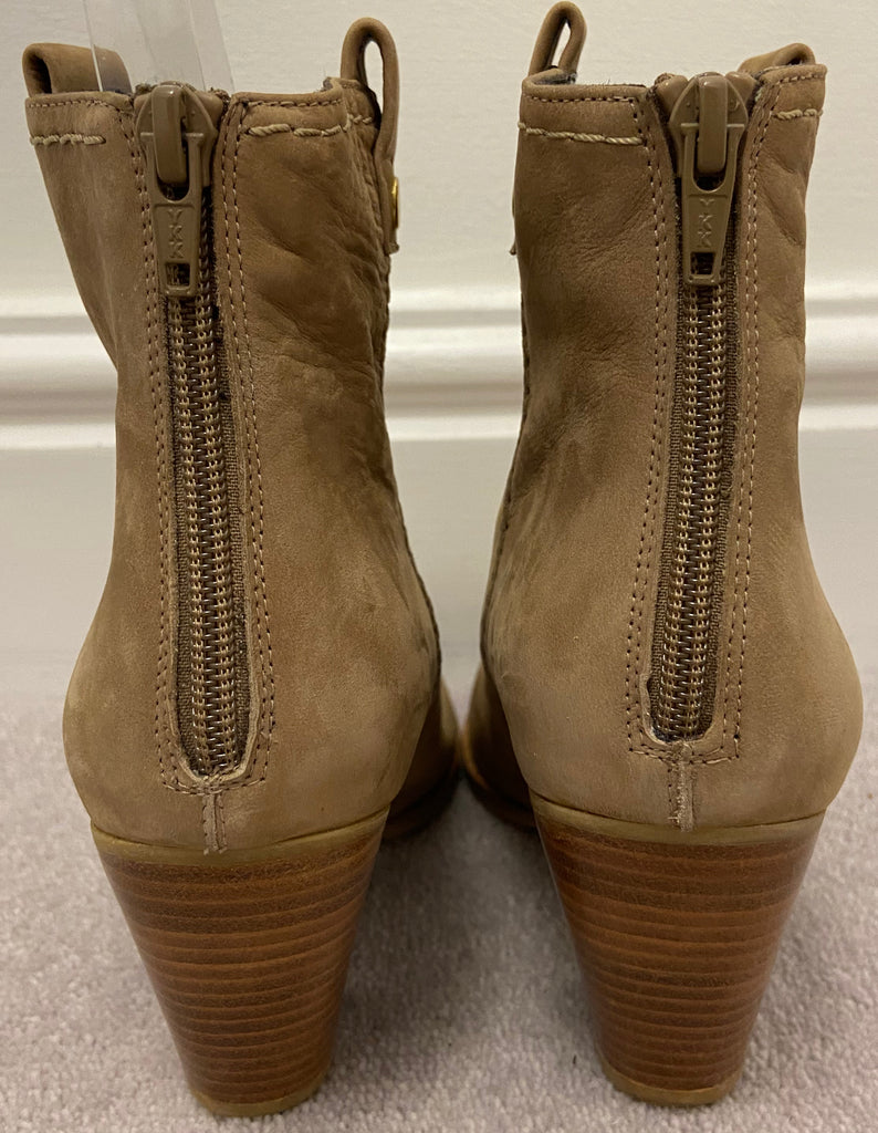 STUART WEITZMAN X RUSSELL & BROMLEY Light Brown Suede Ankle Boots 7 UK4