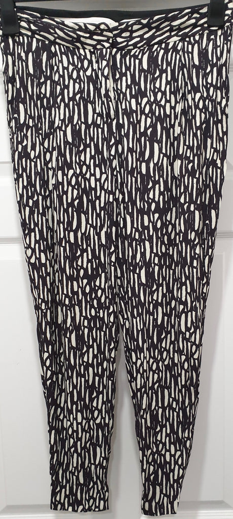 BY MALENE BIRGER Black & White Geometric Print Capri Crop Tapered Trousers Pants