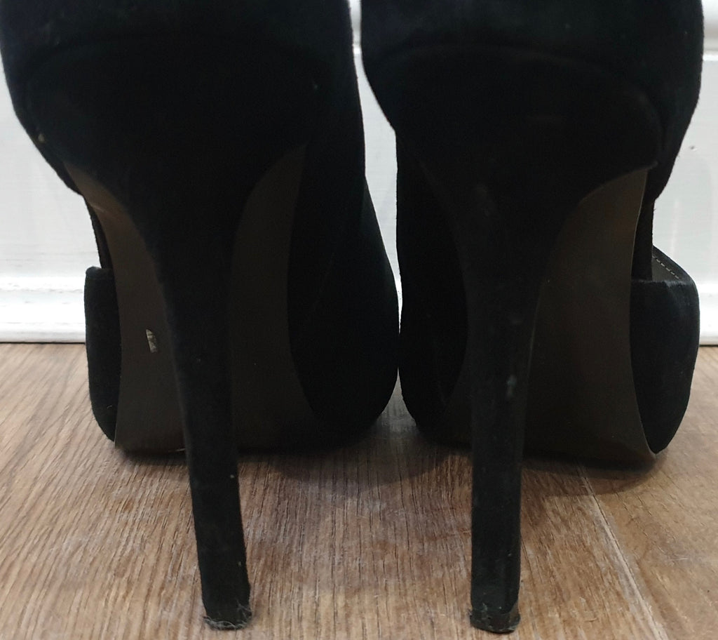 ALMOST FAMOUS LONDON Black Suede Buckle Fastened Cut Out High Heel Shoes 5