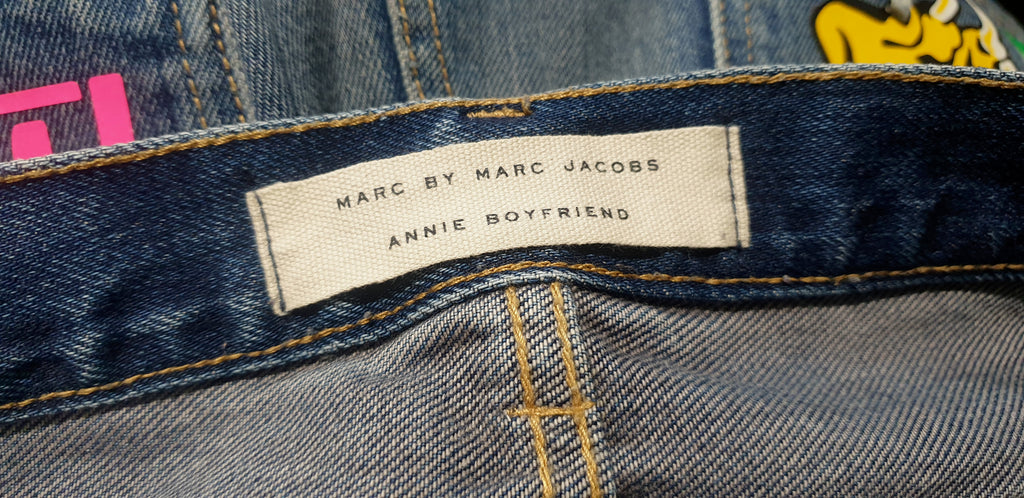 MARC BY MARC JACOBS Blue ANNIE 90s Era Graphic Printed Boyfriend Jeans Pants 26