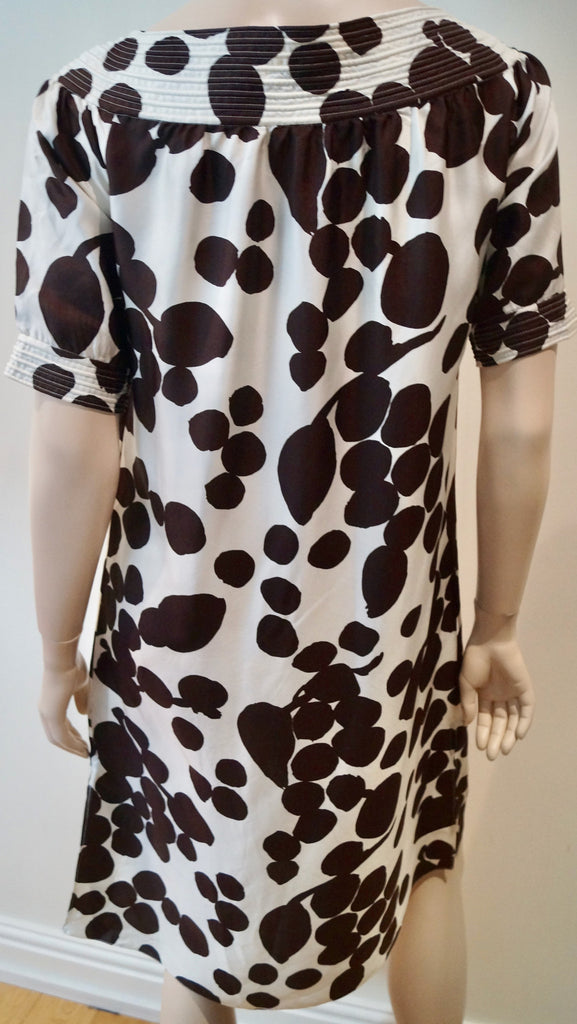 BARNEYS TASTE LUXURY HUMOR Cream & Brown Print Silk Short Sleeve Dress 36/2