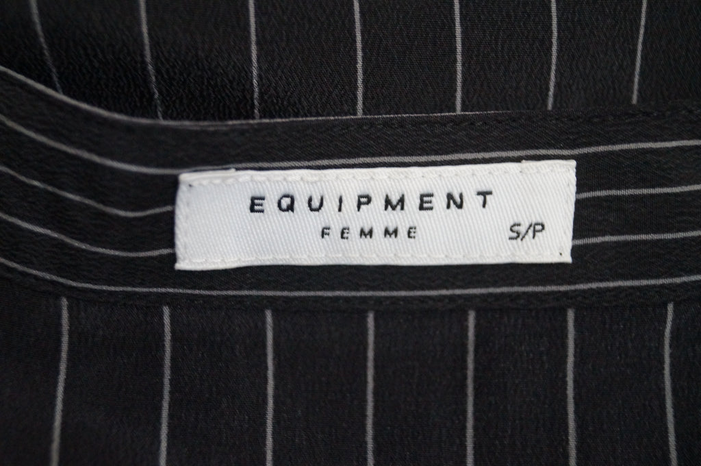 EQUIPMENT FEMME Black & Grey 100% Silk Pinstripe Sleeveless Tunic Blouse Top S/P