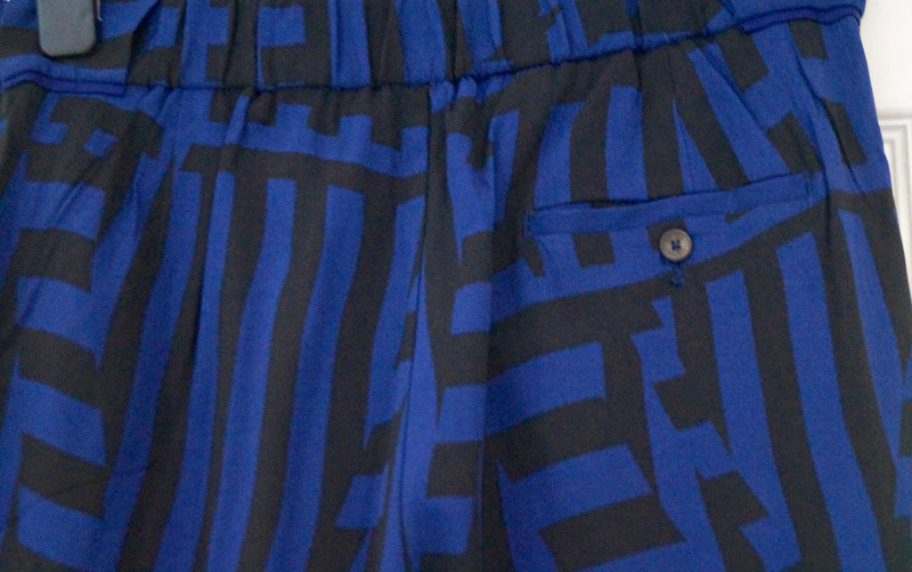 PAUL SMITH PAUL Black & Blue Geometric Block Print Capri Trousers Pants 42 UK10